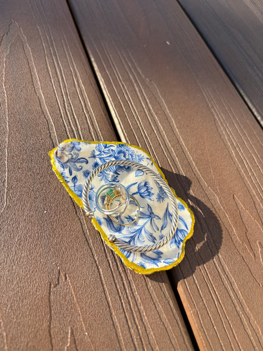 Blue Floral Oyster Trinket